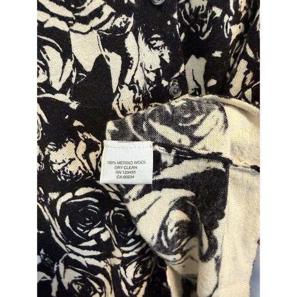 Lord & Taylor | Womens 100% Merino Wool Cardigan Sweater Button Black Rose- L - Picture 3 of 5